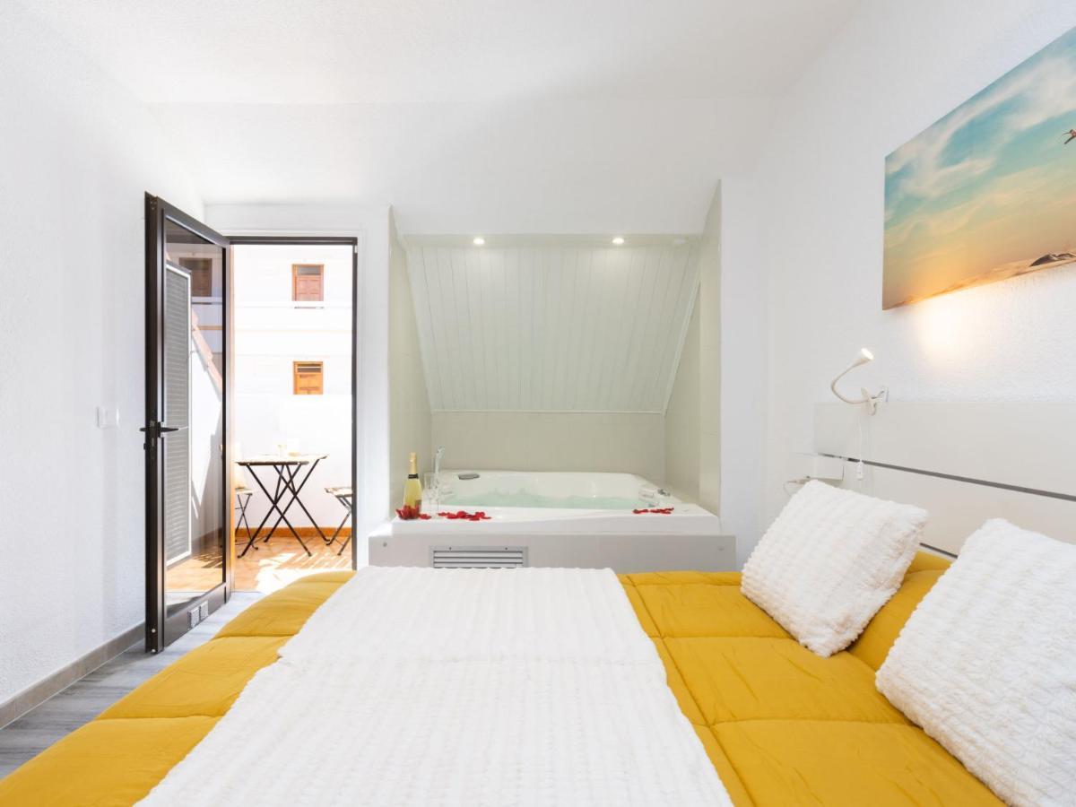 Apartment Deluxe Altemar By Interhome Playa de las Americas  Ngoại thất bức ảnh